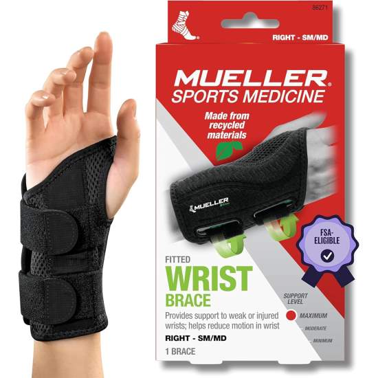 MUELLER Sports Medicine Green Fitted Wrist Brace