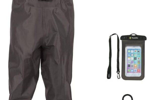 TIDEWE Bootfoot Chest Wader with waterproof 2-ply nylon/PVC construction in Arizona
